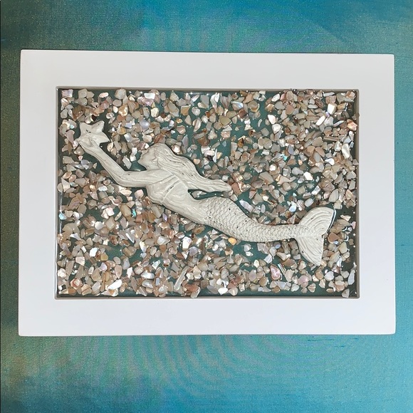 🧜‍♀️SOLD🌴 Catch A Star Swimming Mermaid Decor - Picture 2 of 5